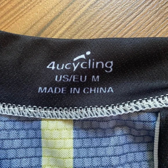 4ucying Mens Medium Cying Jersey - Picture 4 of 4